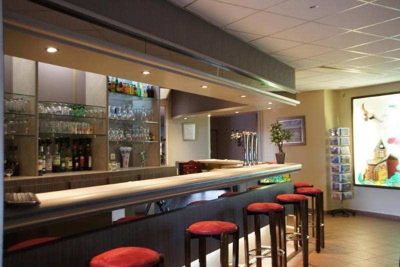 Logis Hotel Restaurant Le Sainte Mere Ngoại thất bức ảnh