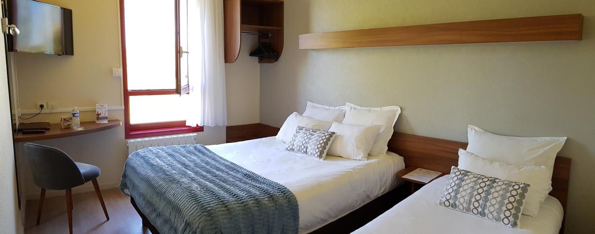 Logis Hotel Restaurant Le Sainte Mere Ngoại thất bức ảnh
