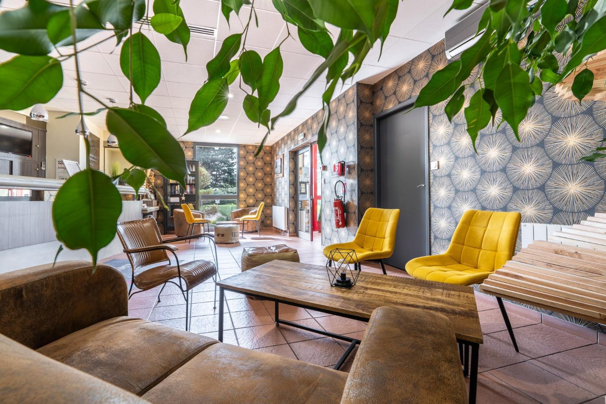 Logis Hotel Restaurant Le Sainte Mere Ngoại thất bức ảnh