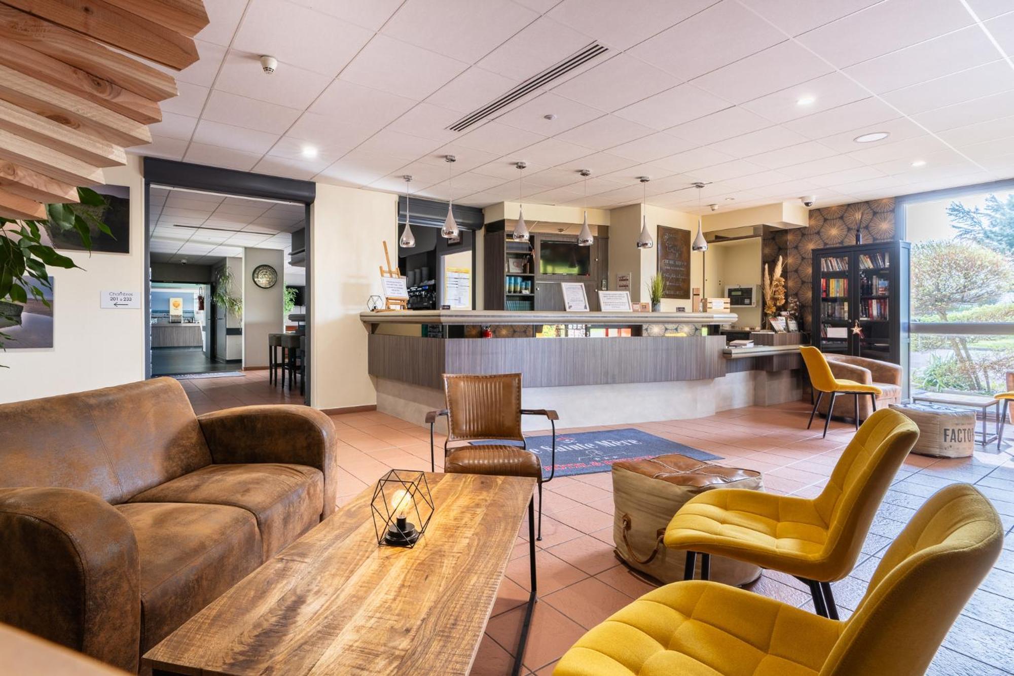 Logis Hotel Restaurant Le Sainte Mere Ngoại thất bức ảnh